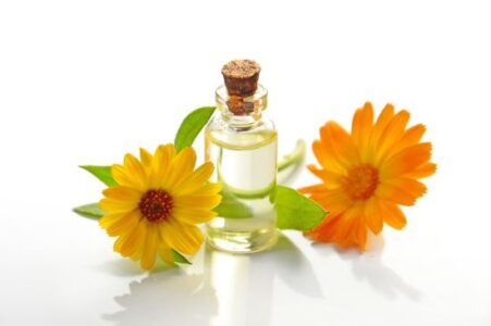 7 Unique DIY Projects for Essential Oils Image